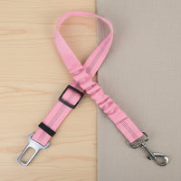 "Ceinture de sécurité pour chien couleur rose"