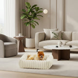 Panier orthopédique crème Happy Animalia en peluche douce avec mousse à mémoire de forme — soutien articulaire pour chien senior.